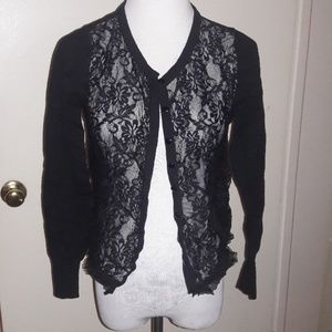 Cardigan with lace skull